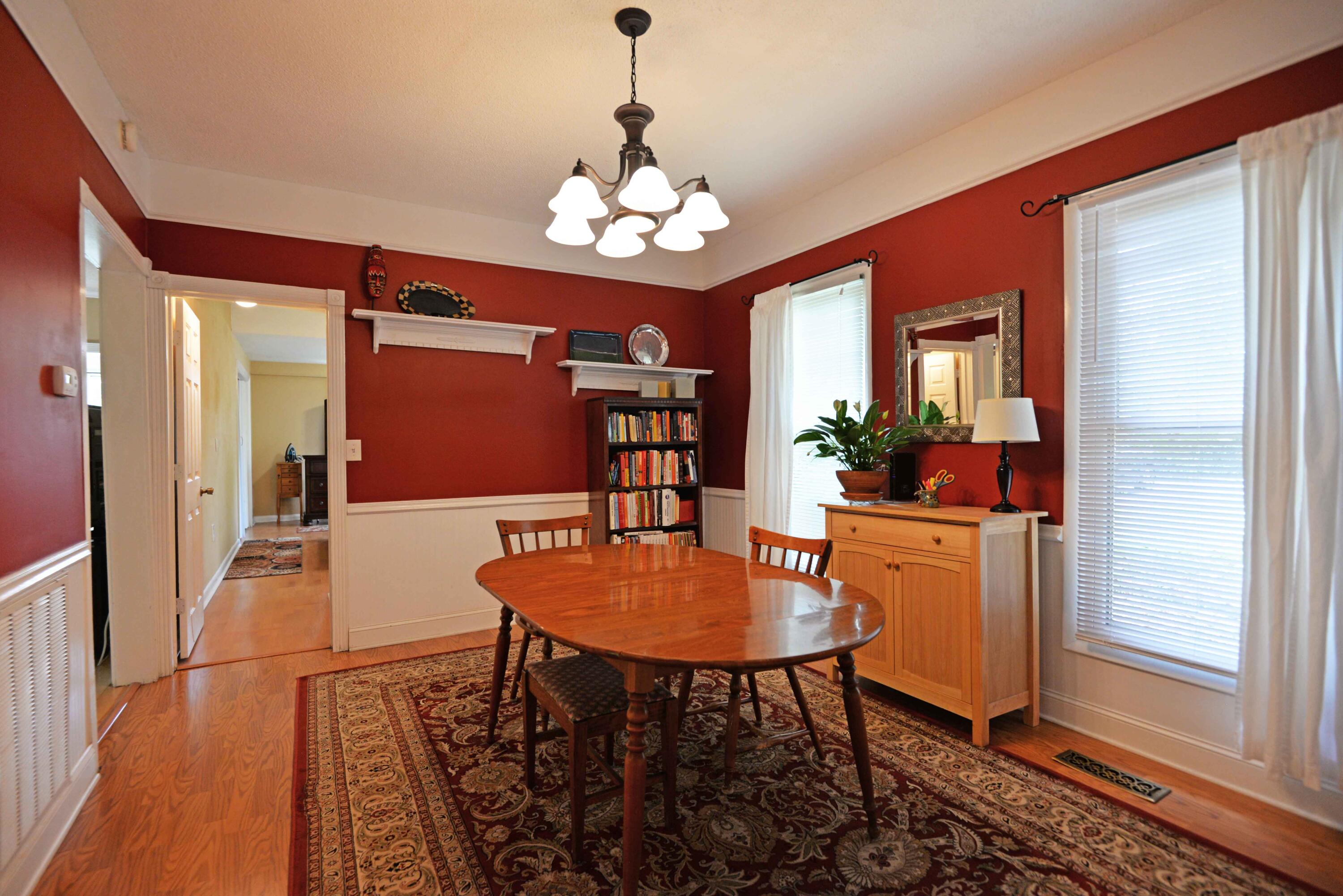 1113 South Crest Road Rossville, GA 30741 - Photo 9 of 28 Dining room view 2