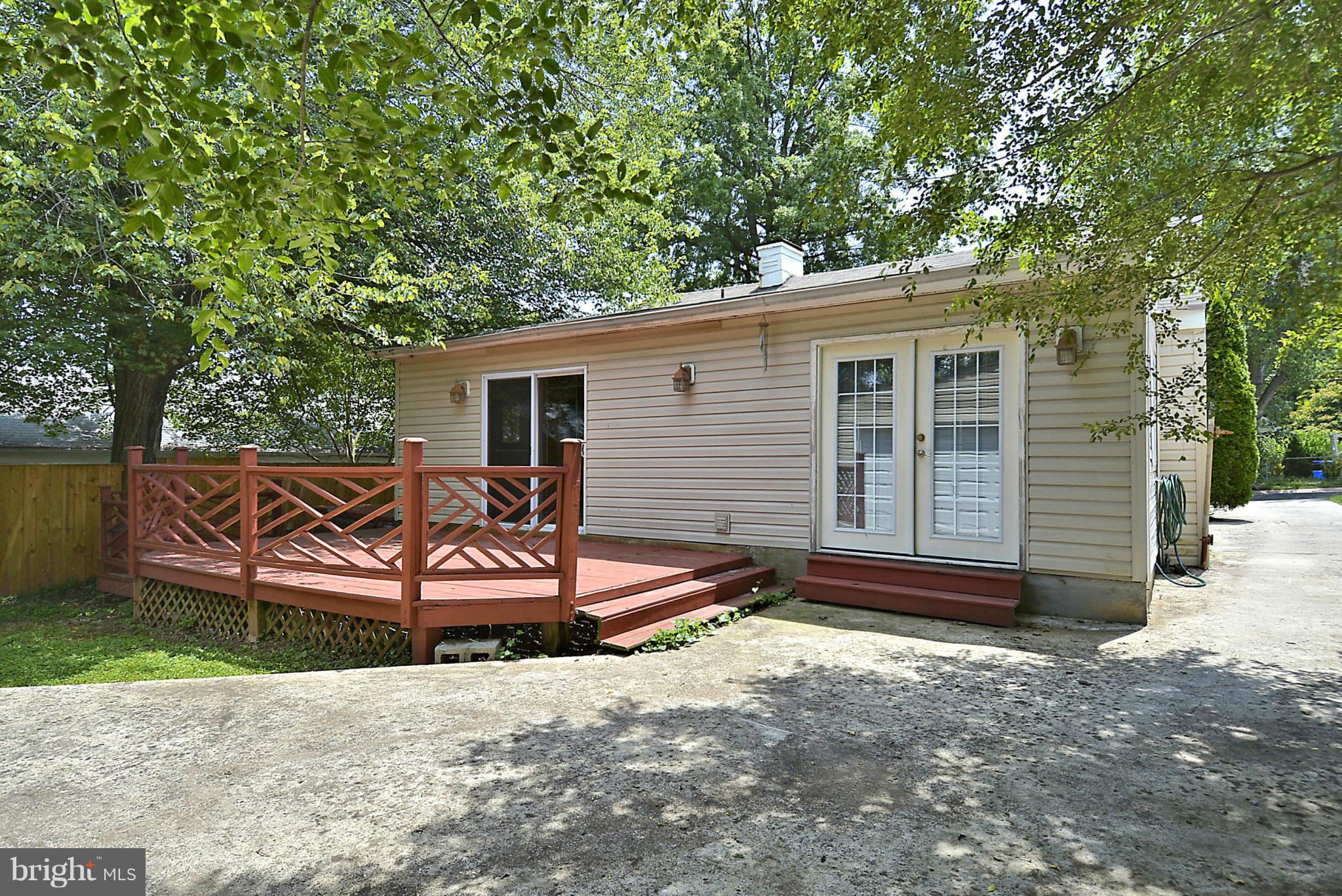1503 Gleason Street Silver Spring, MD 20902 - Photo 24 of 30 Exterior (Rear)