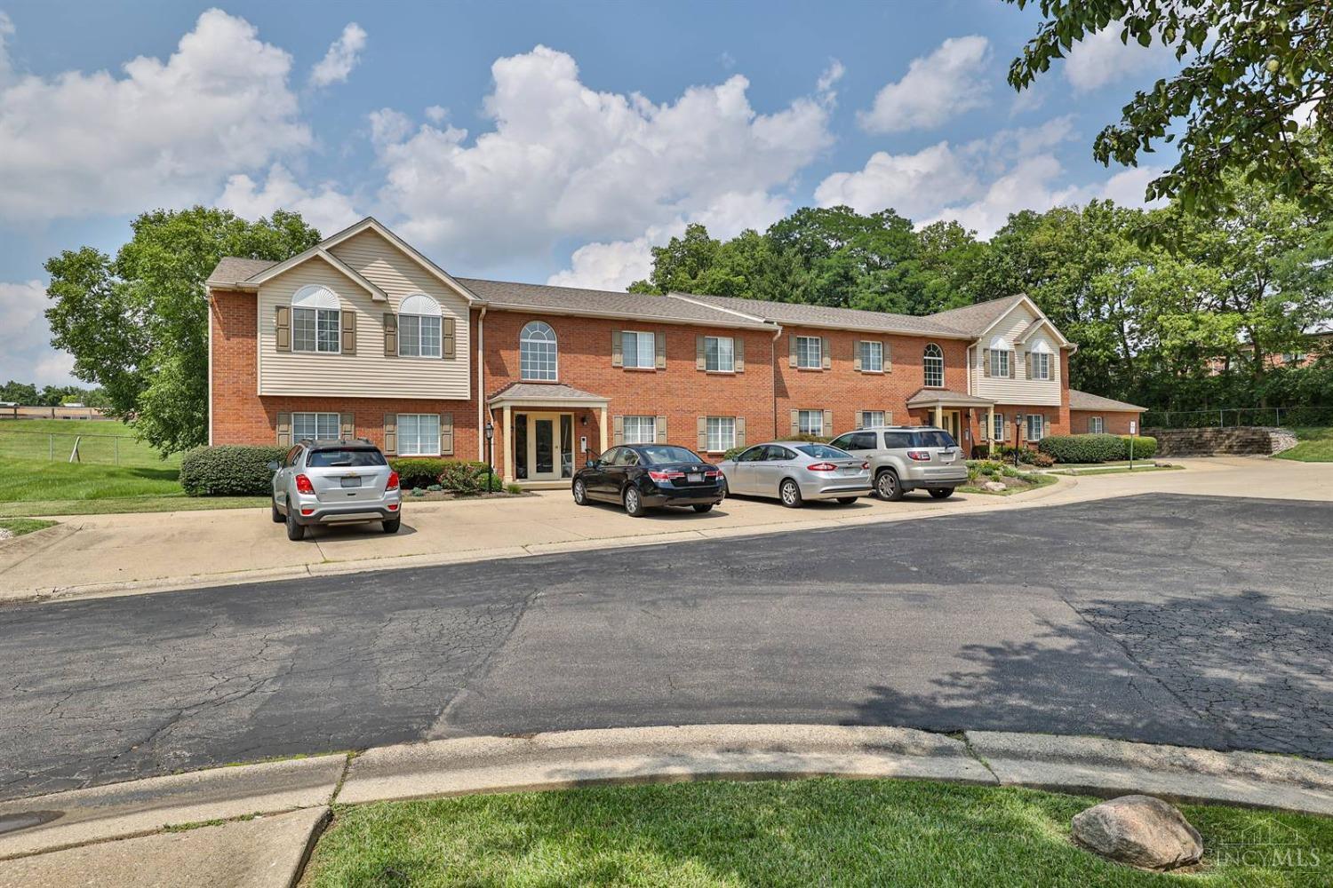 5648 Bridgetown Road, Unit 19 Cincinnati, OH 45248 - Photo 2 of 30