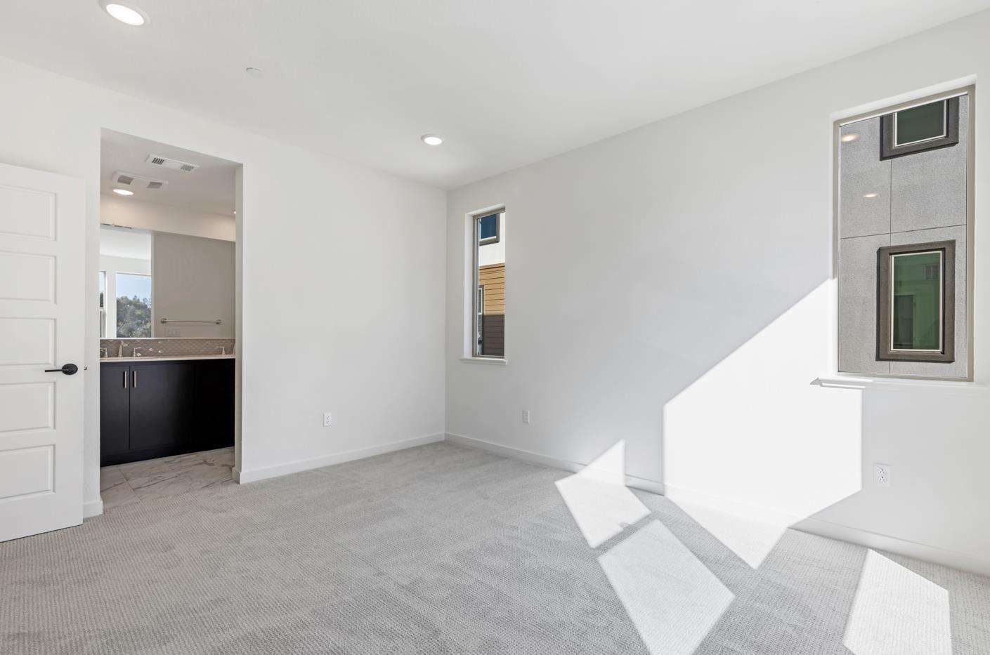 6710 Optimum Loop San Jose, CA 95119 - Photo 14 of 18