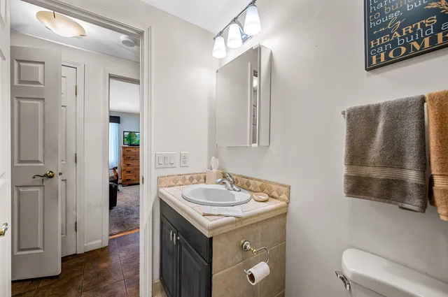 $439,000 | 11 East Balsam Drive, Barre Town, VT 05641