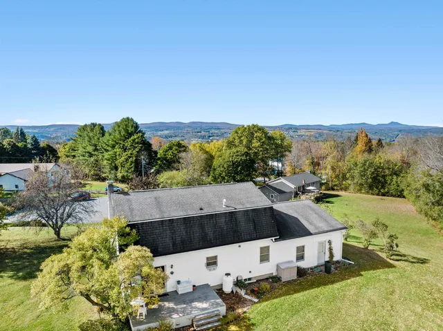 $439,000 | 11 East Balsam Drive, Barre Town, VT 05641