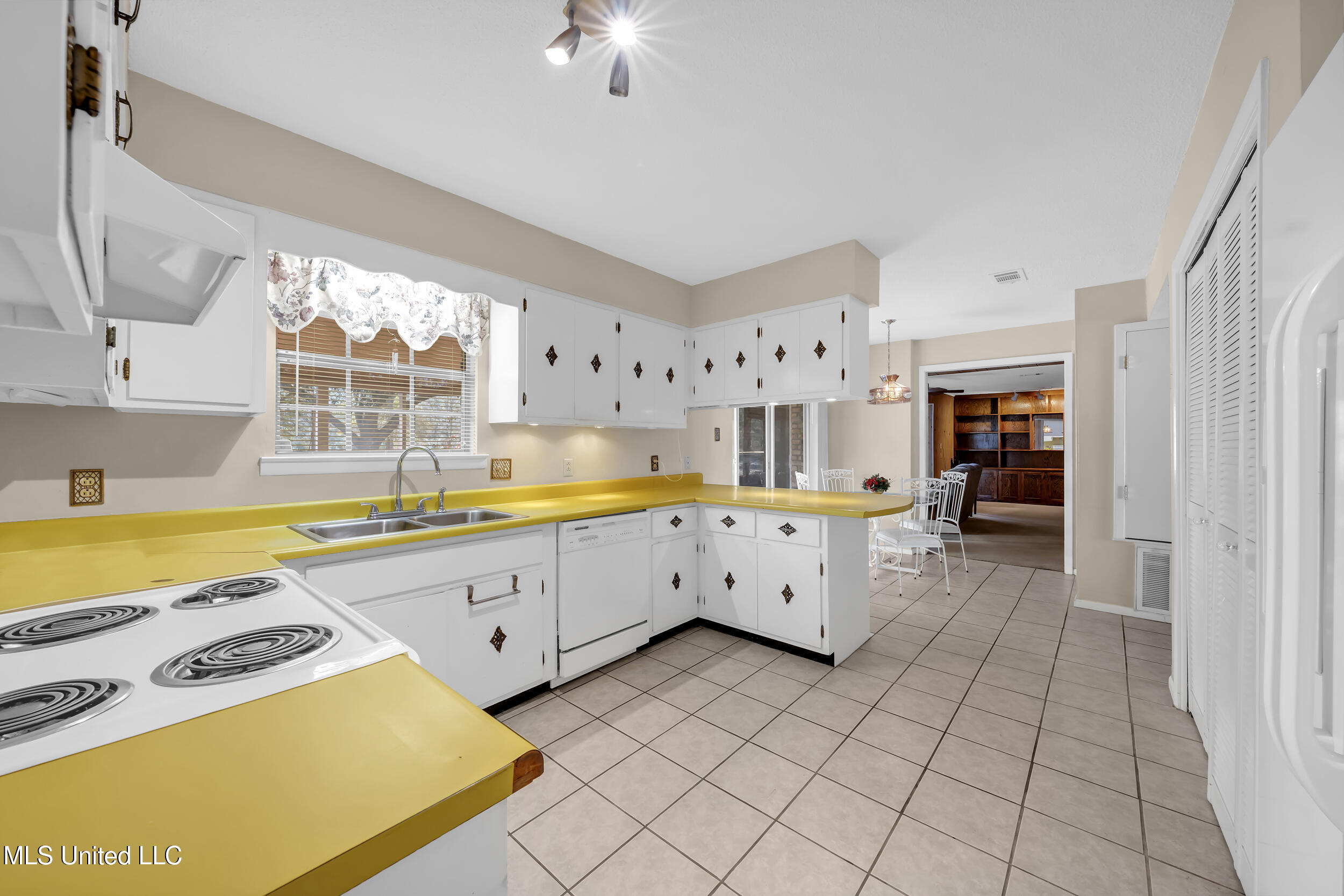 11804 Ormond Road Moss Point, MS 39562 - Photo 18 of 34 18_dsc03135