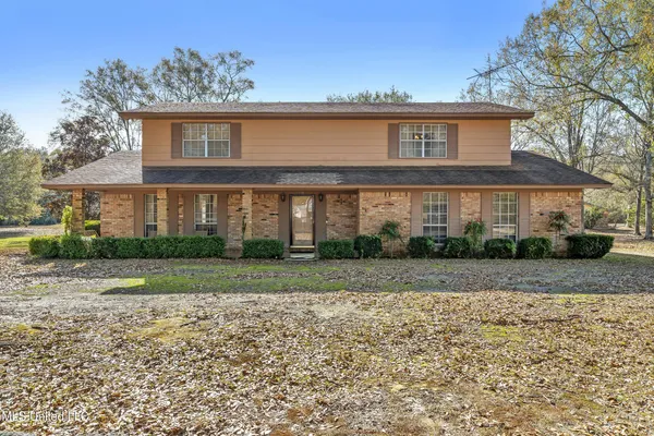 $385,000 | 11804 Ormond Road, Moss Point, MS 39562