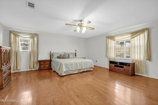 $425,000 | 11804 Ormond Road, Moss Point, MS 39562