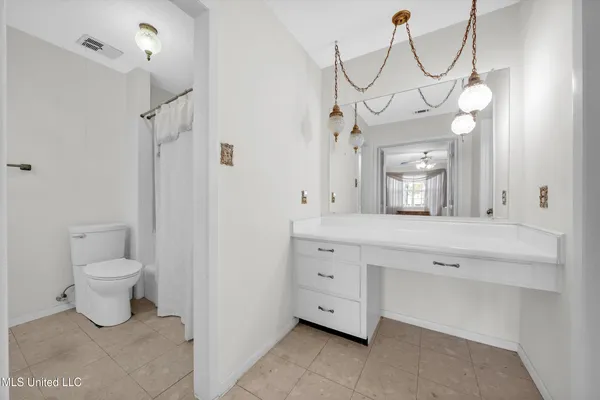 $385,000 | 11804 Ormond Road, Moss Point, MS 39562