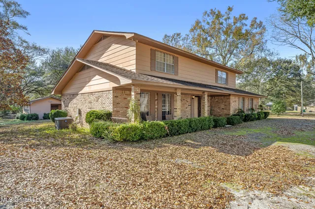 $425,000 | 11804 Ormond Road, Moss Point, MS 39562