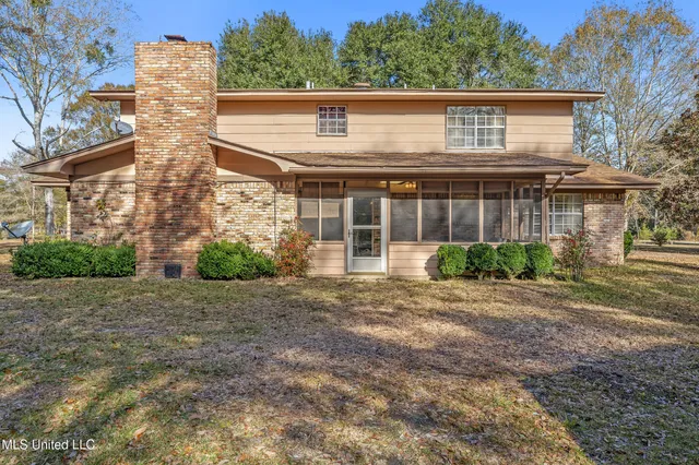 $425,000 | 11804 Ormond Road, Moss Point, MS 39562