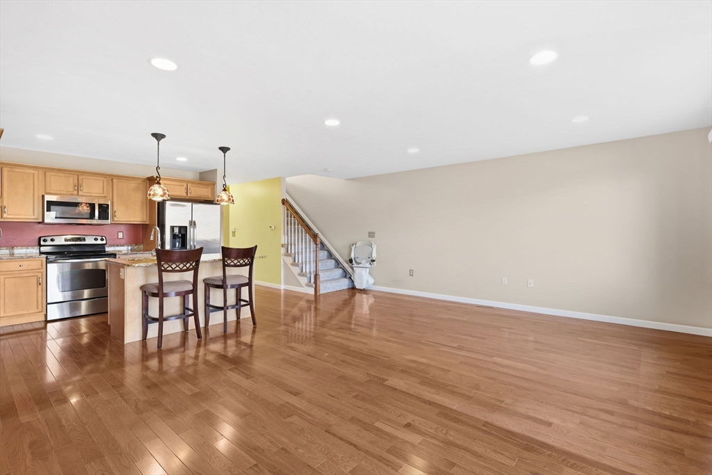 353 Fuller Street, Unit 8 Ludlow, MA 01056 - Photo 11 of 41