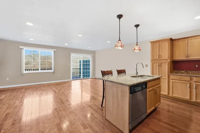 $350,000 | 353 Fuller Street, Unit 8, Ludlow, MA 01056