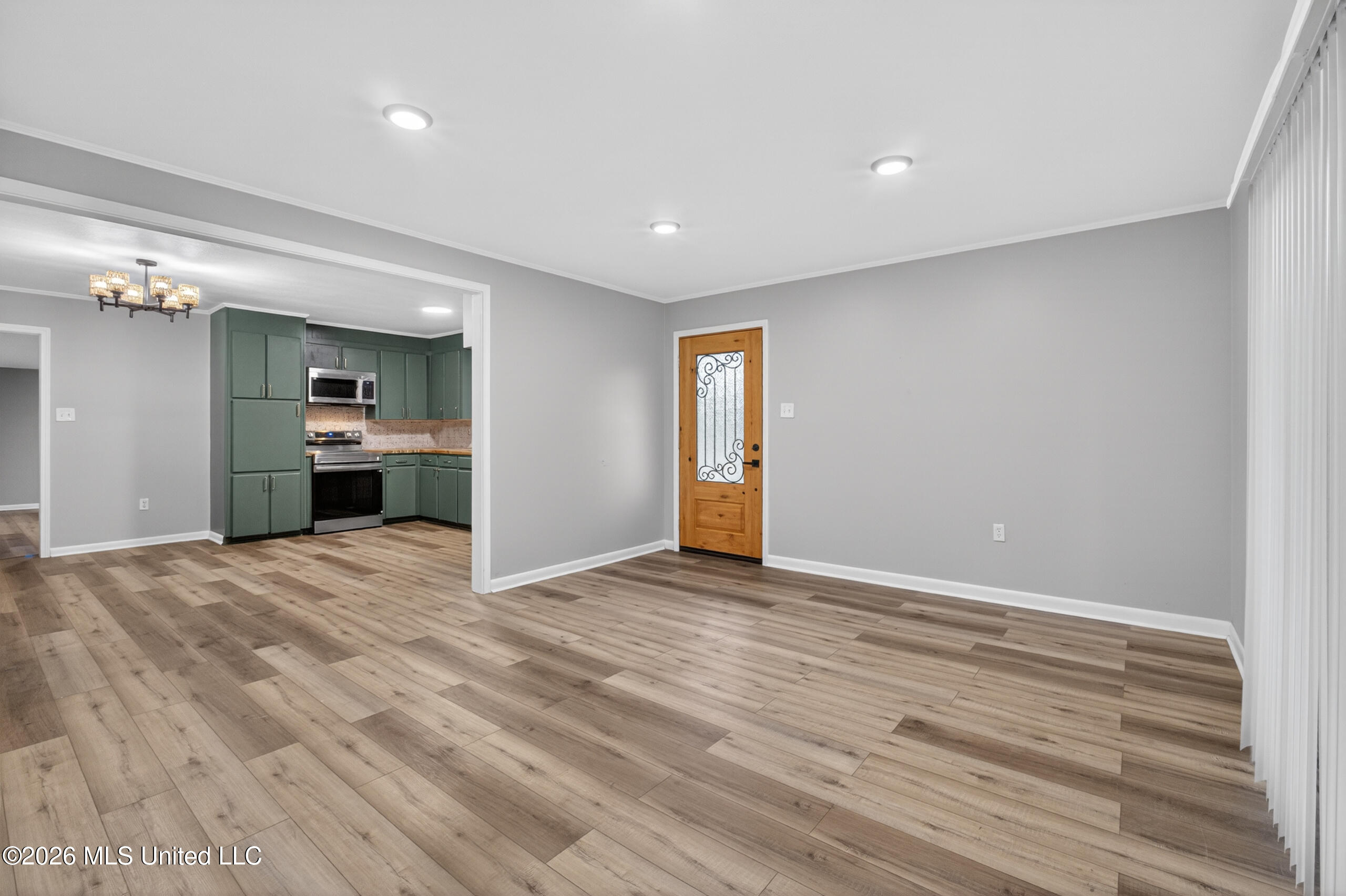 2919 Prince George Road Hattiesburg, MS 39402 - Photo 6 of 27 IMG_1065