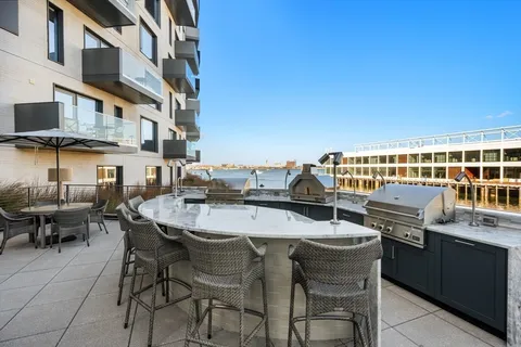 $6,495,000 | 300 Pier 4 Blvd., Unit 7G, Boston, MA 02210