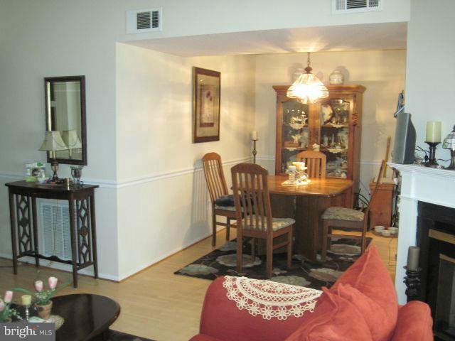 131 Fort Evans Road Southeast, Unit E Leesburg, VA 20175 - Photo 8 of 23 Dining Room