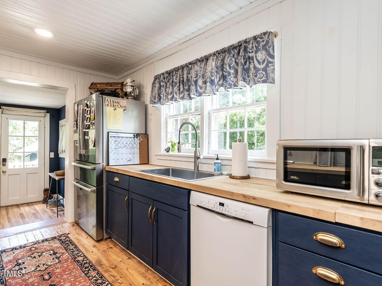 1813 Ridley Street Raleigh, NC 27608 - Photo 13 of 30 013-1280x960-kitchen