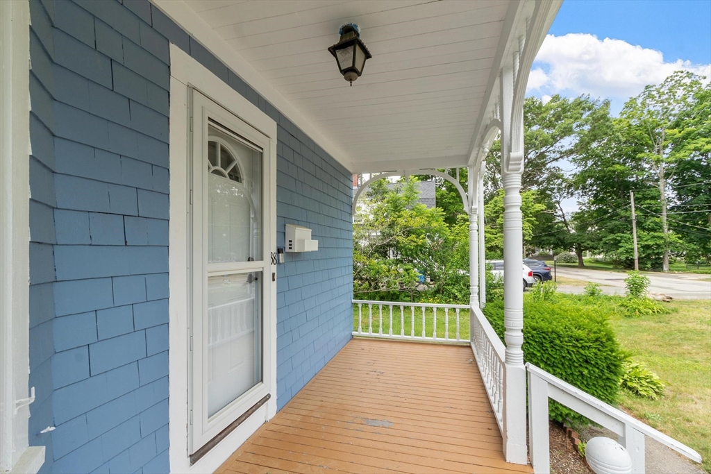 38 Carleton Street Whitman, MA 02382 - Photo 5 of 33