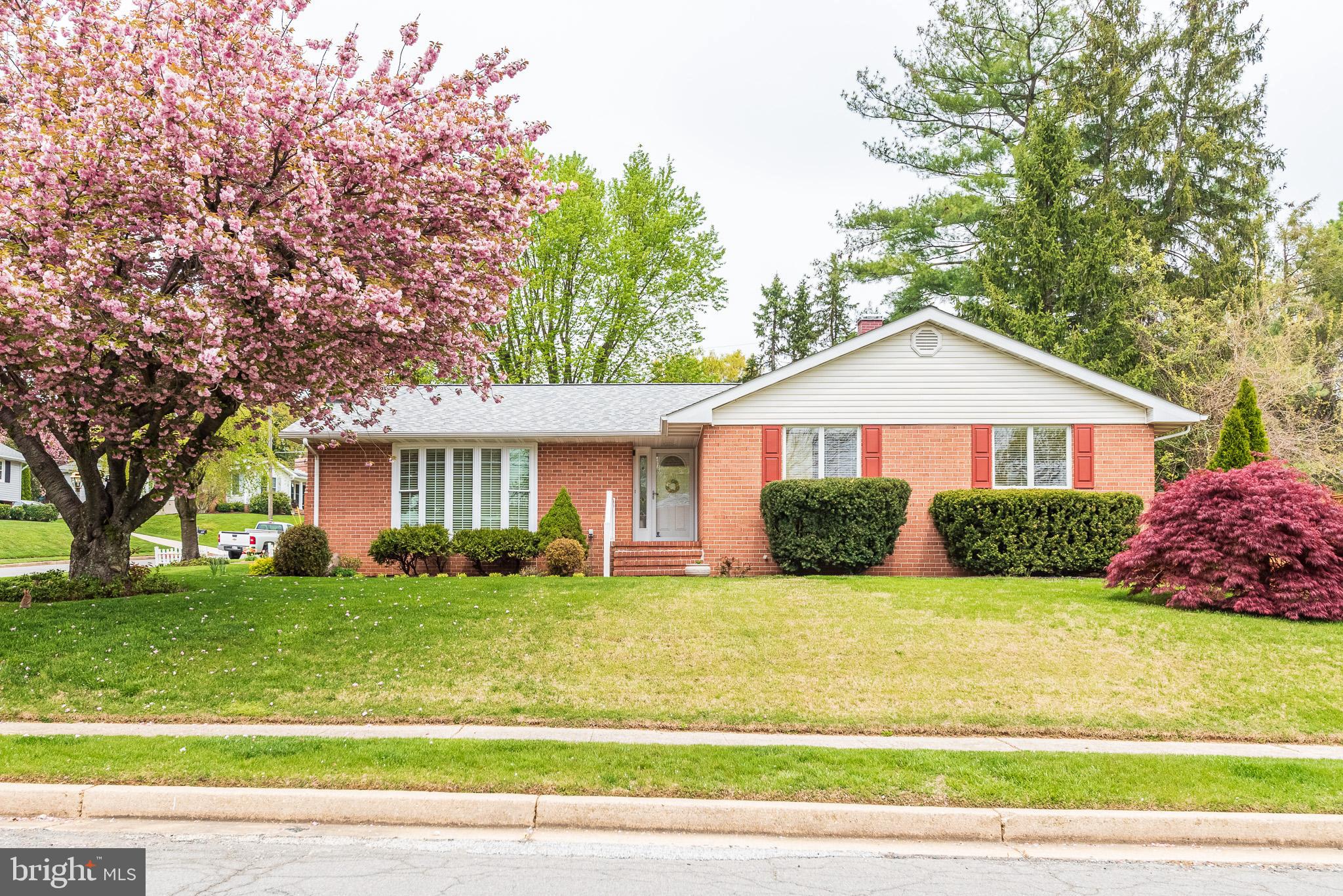 910 Breezewick Road Towson, MD 21286 - Photo 1 of 71 Gallery Image 1