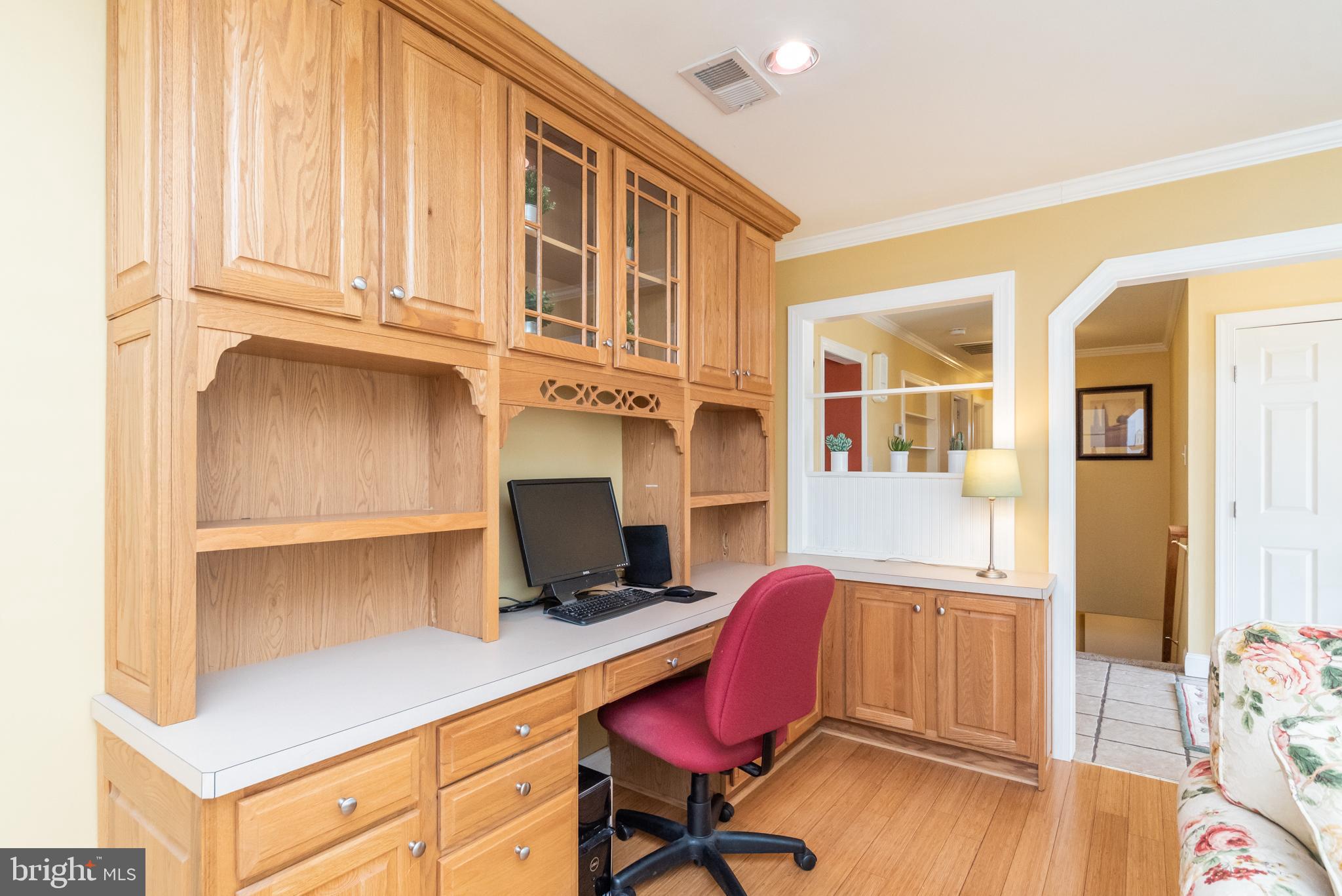 910 Breezewick Road Towson, MD 21286 - Photo 13 of 71 Gallery Image 13
