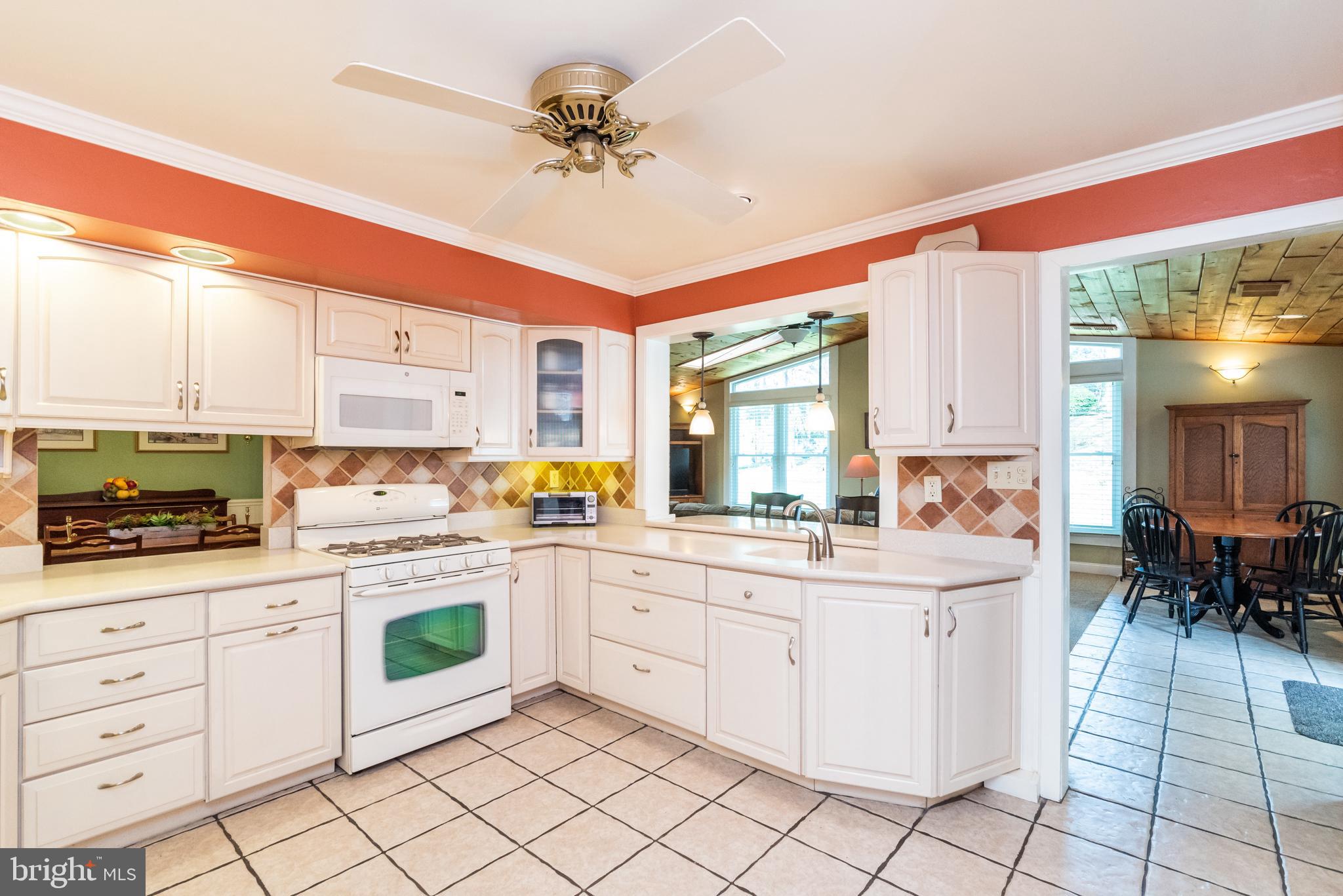 910 Breezewick Road Towson, MD 21286 - Photo 25 of 71 Gallery Image 25