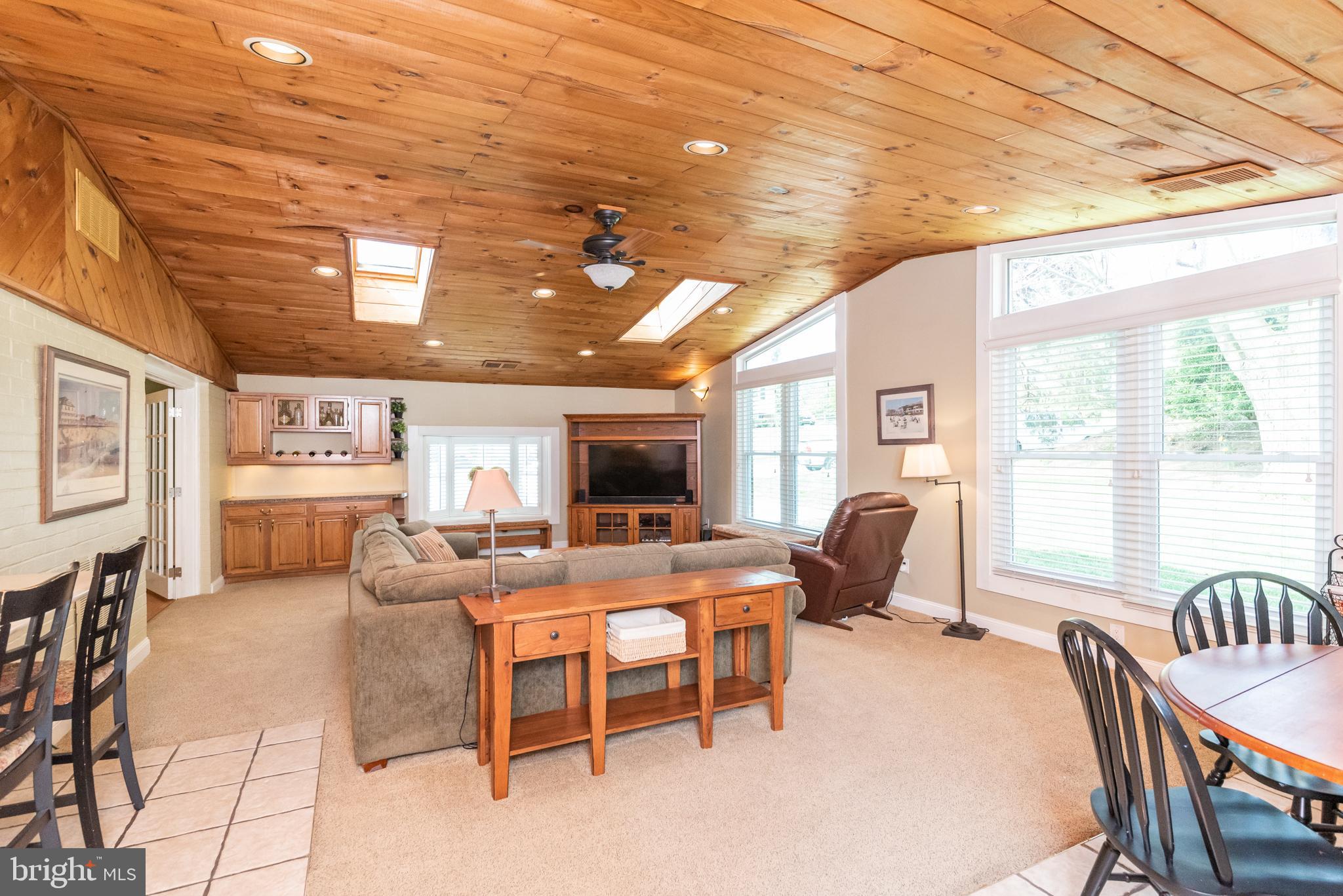 910 Breezewick Road Towson, MD 21286 - Photo 7 of 71 Gallery Image 7