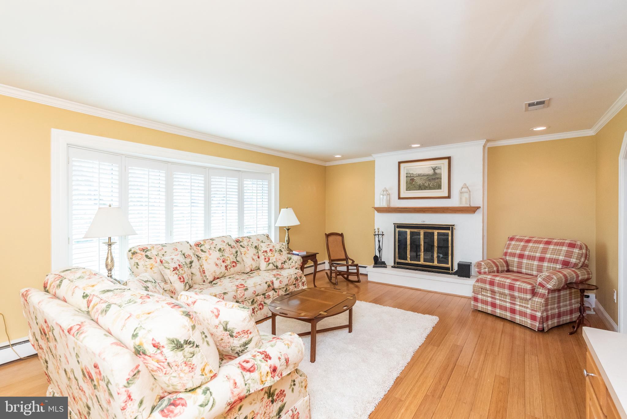910 Breezewick Road Towson, MD 21286 - Photo 8 of 71 Gallery Image 8