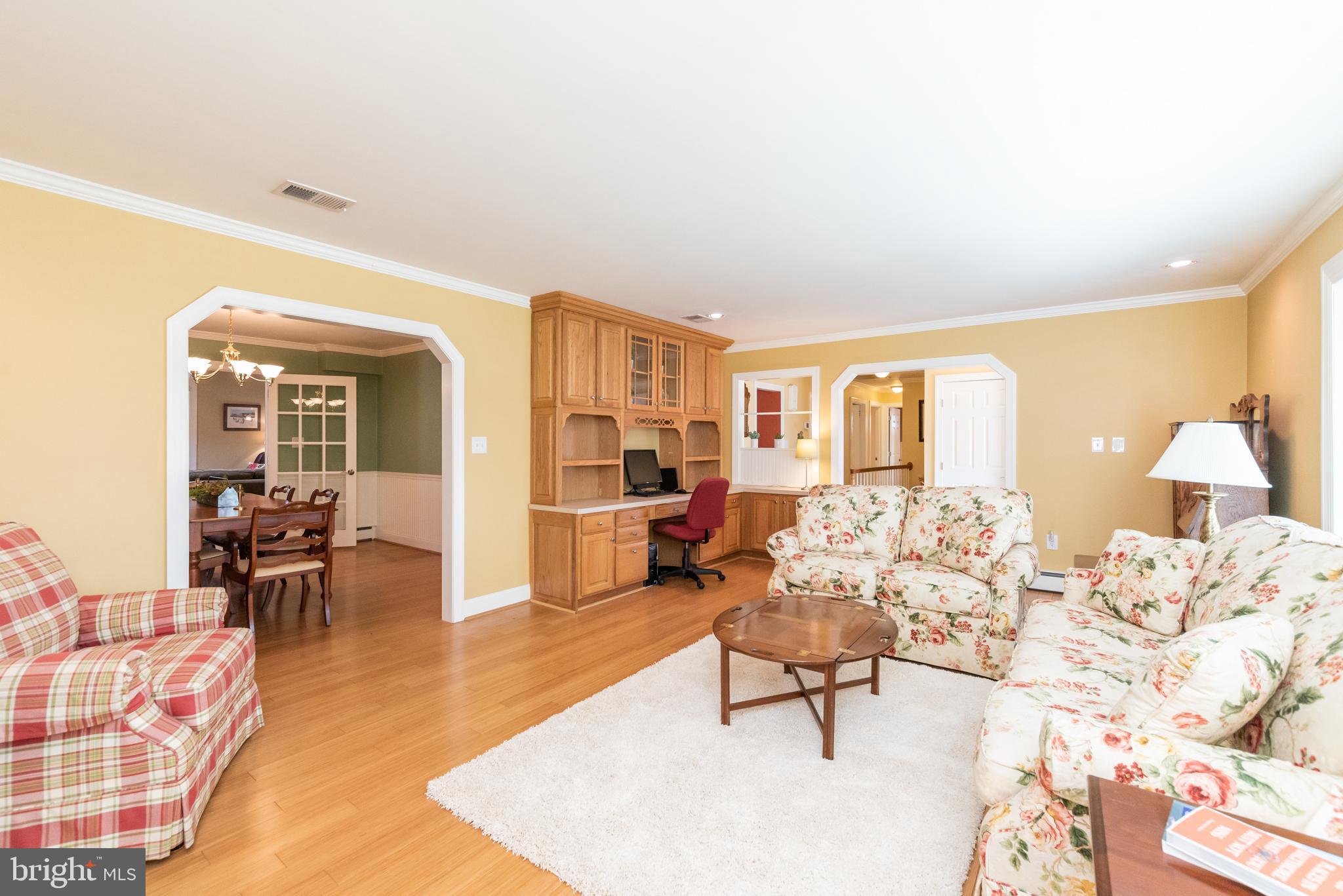 910 Breezewick Road Towson, MD 21286 - Photo 9 of 71 Gallery Image 9