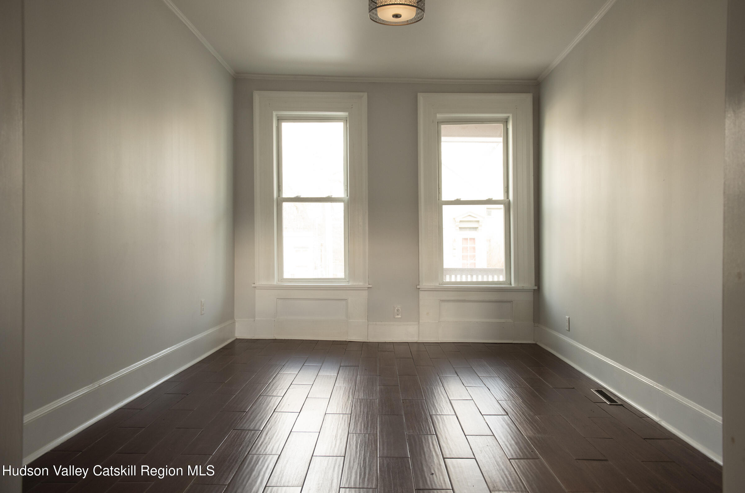 539 State Street Hudson, NY 12534 - Photo 2 of 14 _DSC4416