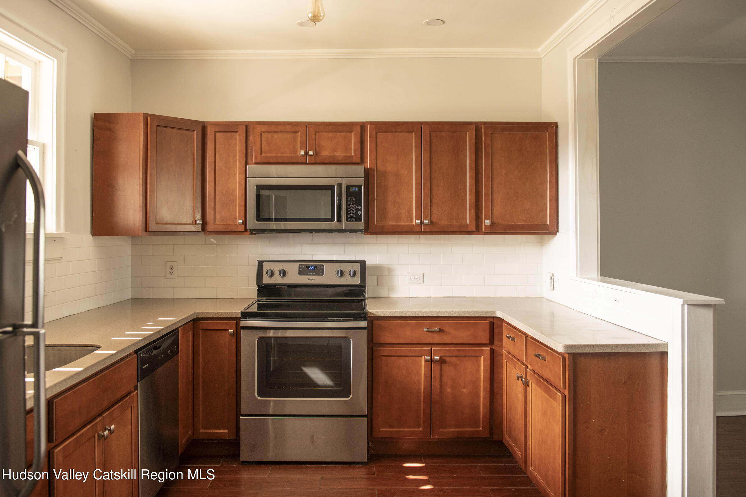 539 State Street Hudson, NY 12534 - Photo 6 of 14 _DSC4423
