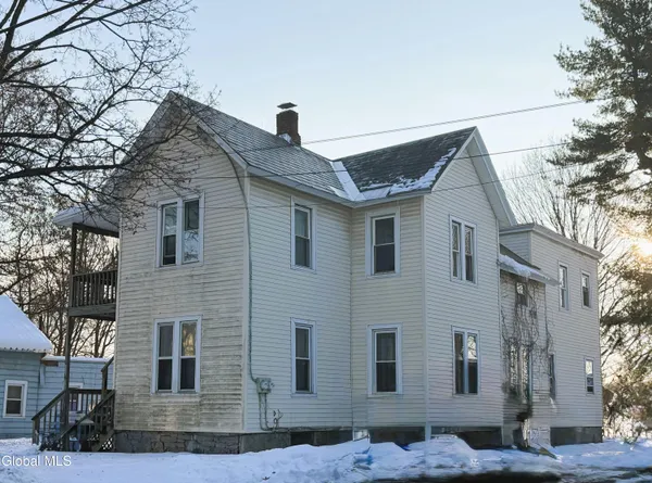 $279,000 | 16 Montcalm Street, Glens Falls, NY 12801