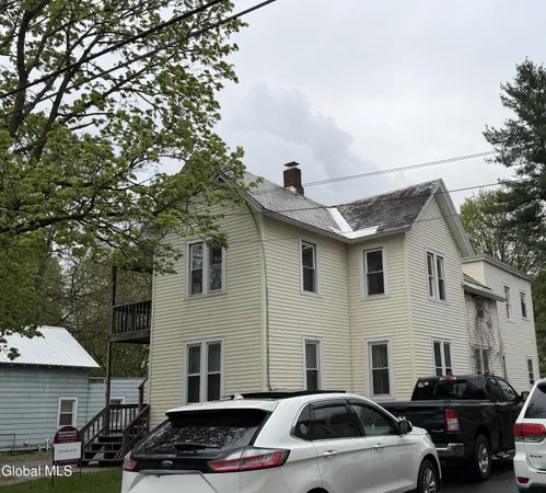 $269,000 | 16 Montcalm Street, Glens Falls, NY 12801