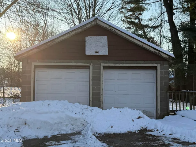 $279,000 | 16 Montcalm Street, Glens Falls, NY 12801