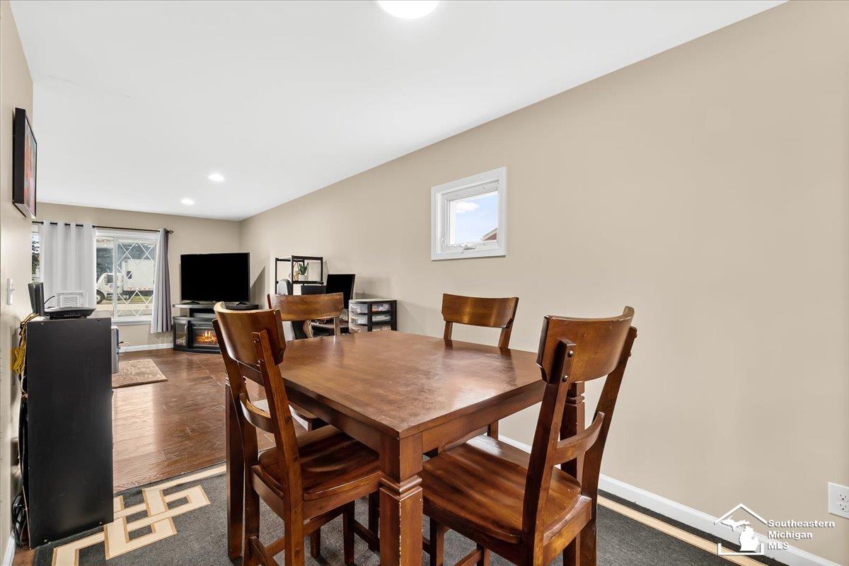6255 Inkster Road Taylor, MI 48180 - Photo 15 of 26 Kitchen