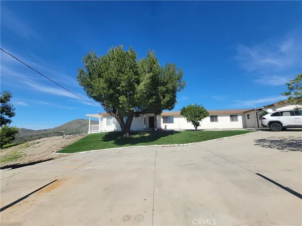 $3,500 | 24020 Oak Cir Drive, Wildomar, CA 92595