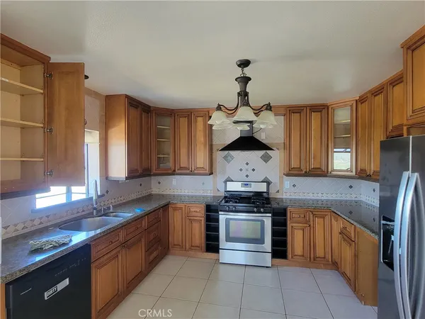 $3,500 | 24020 Oak Cir Drive, Wildomar, CA 92595