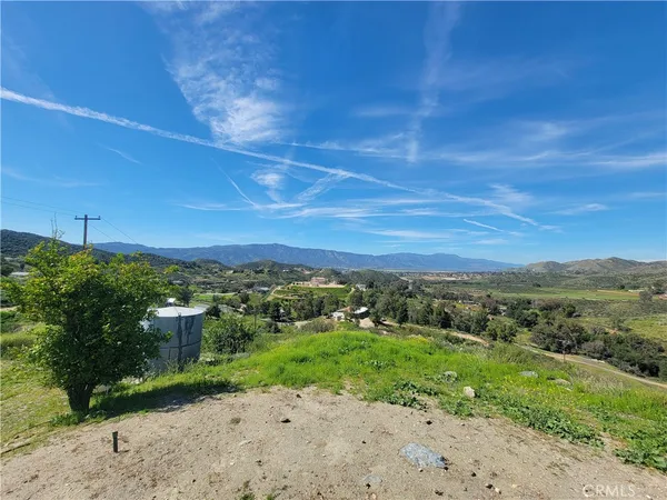 $3,500 | 24020 Oak Cir Drive, Wildomar, CA 92595