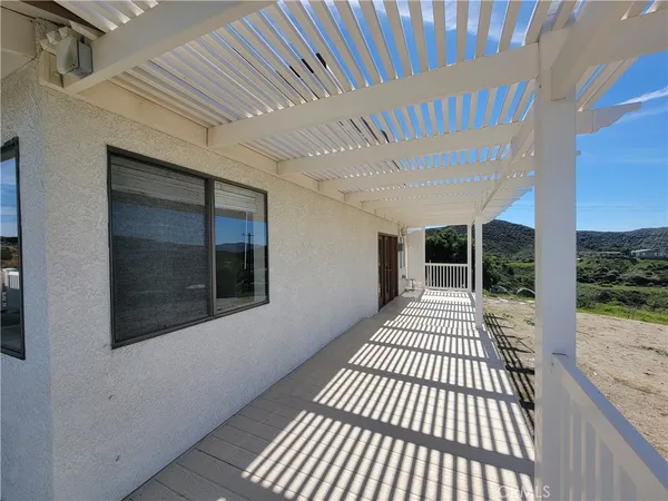 $3,500 | 24020 Oak Cir Drive, Wildomar, CA 92595