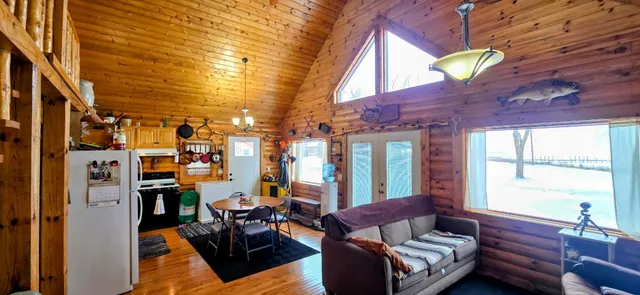 $199,000 | 3465 Four Mile Bay Drive Northwest, Baudette, MN 56623