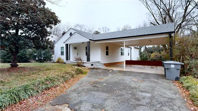 $275,000 | 127 East Walker Avenue, Asheboro, NC 27203