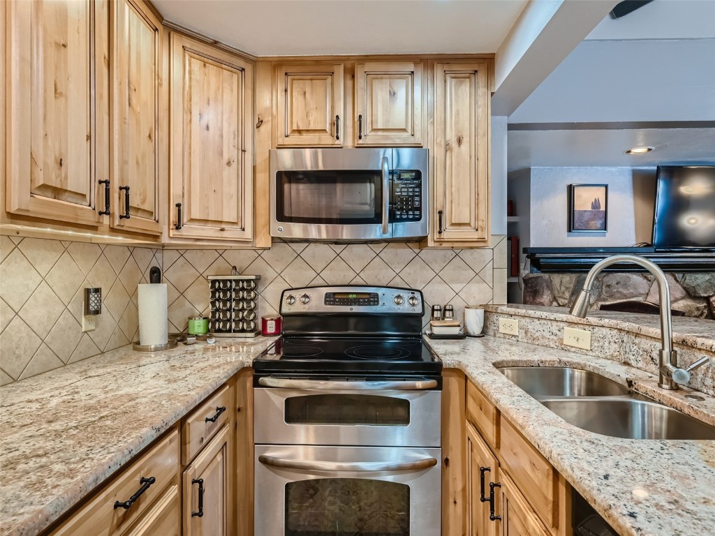 433 Wild Irishman Road, Unit 1022 Keystone, CO 80435 - Photo 12 of 28 Gallery Image 12