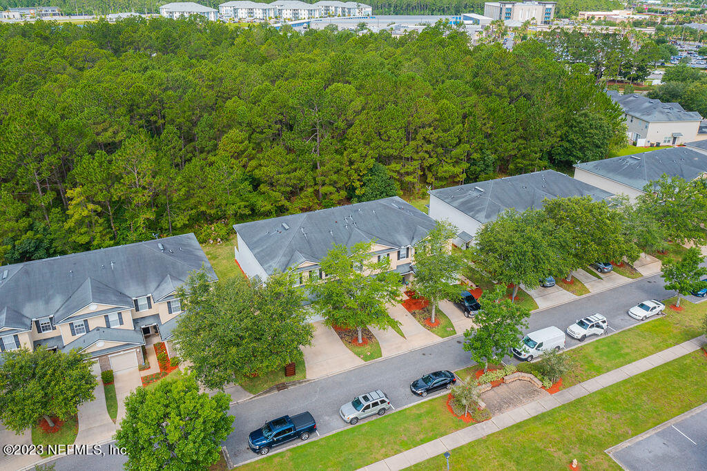 8683 Ribbon Falls Lane Jacksonville, FL 32244 - Photo 36 of 43 an aerial view of a house
