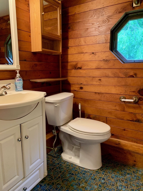 188 Warwick Road Northfield, MA 01360 - Photo 19 of 33 Gallery Image 19