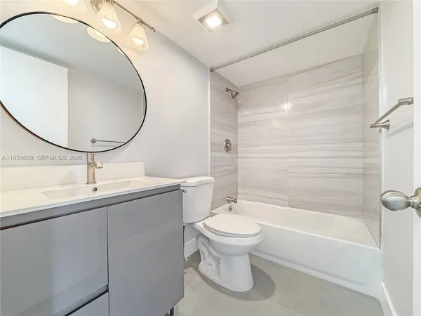 $2,350 | 8590 Southwest 212th Street, Unit 204, Cutler Bay, FL 33189