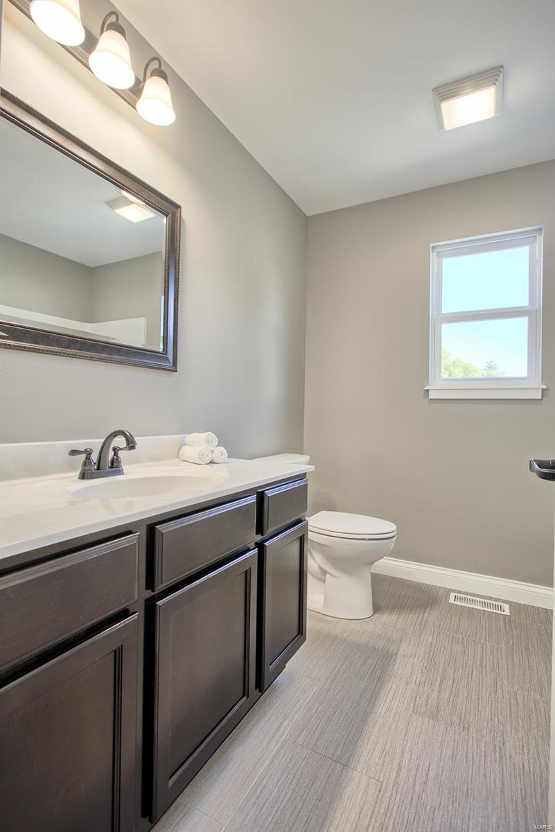 401 Cook Avenue Hamel, IL 62046 - Photo 42 of 61 Gallery Image 42