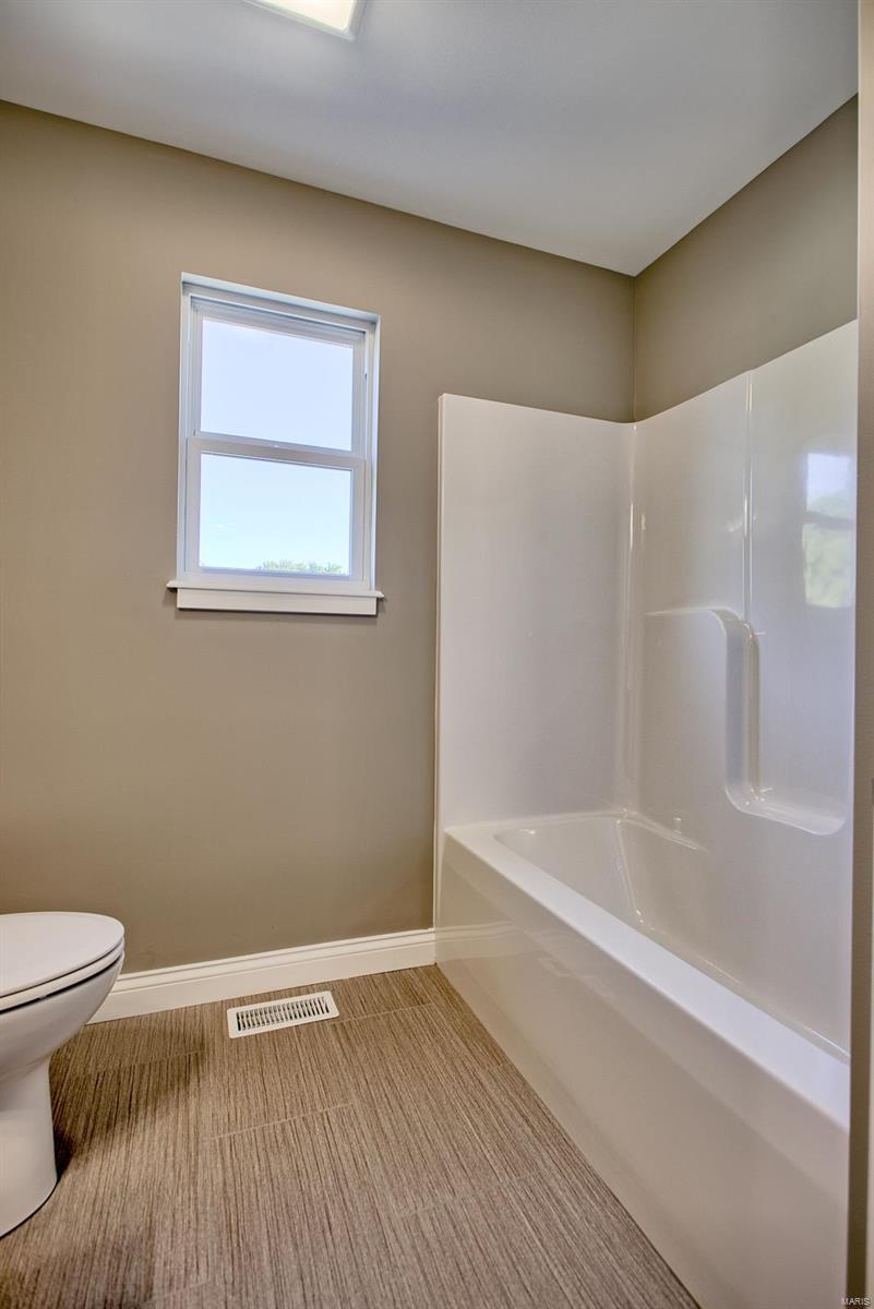 401 Cook Avenue Hamel, IL 62046 - Photo 43 of 61 Gallery Image 43