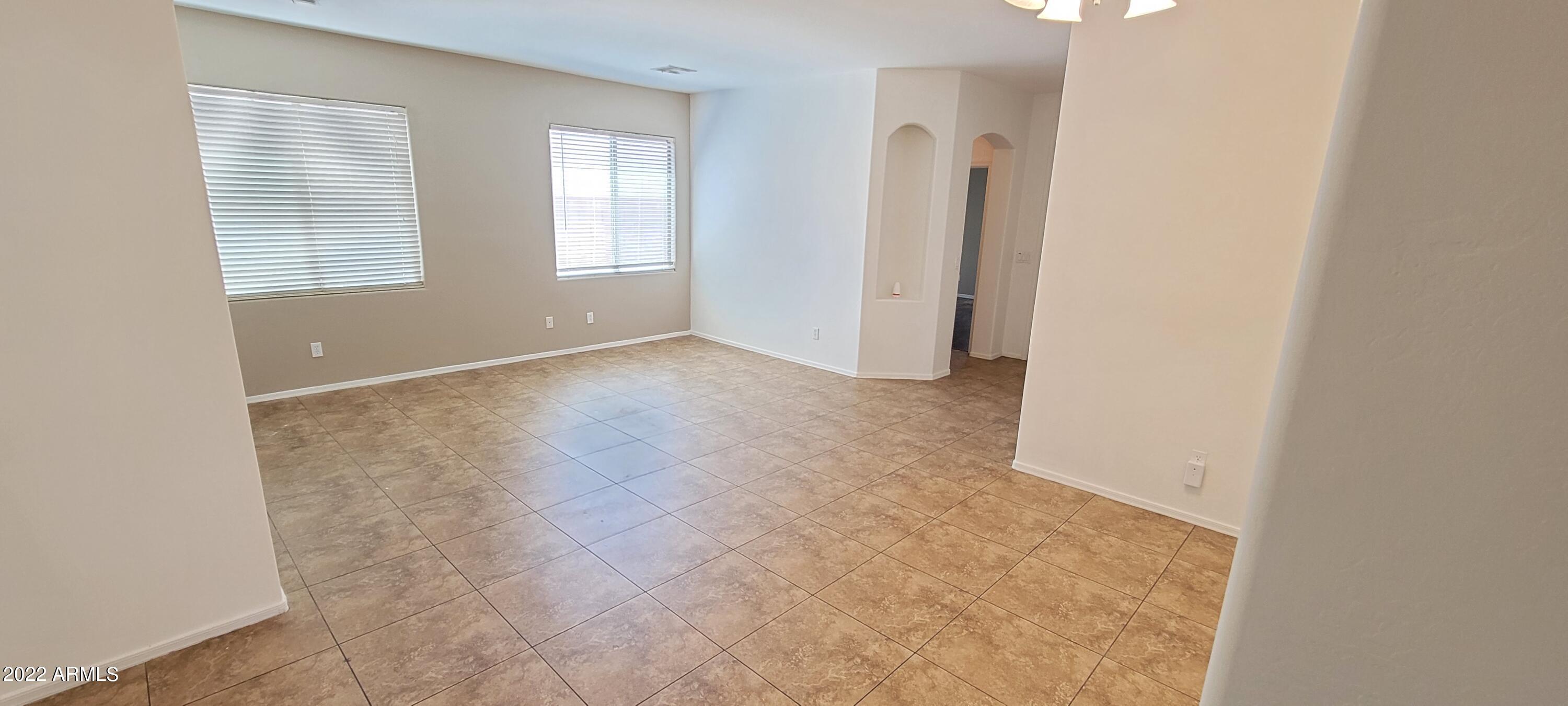 1414 East Bautista Road Gilbert, AZ 85297 - Photo 3 of 22 20220422_103338