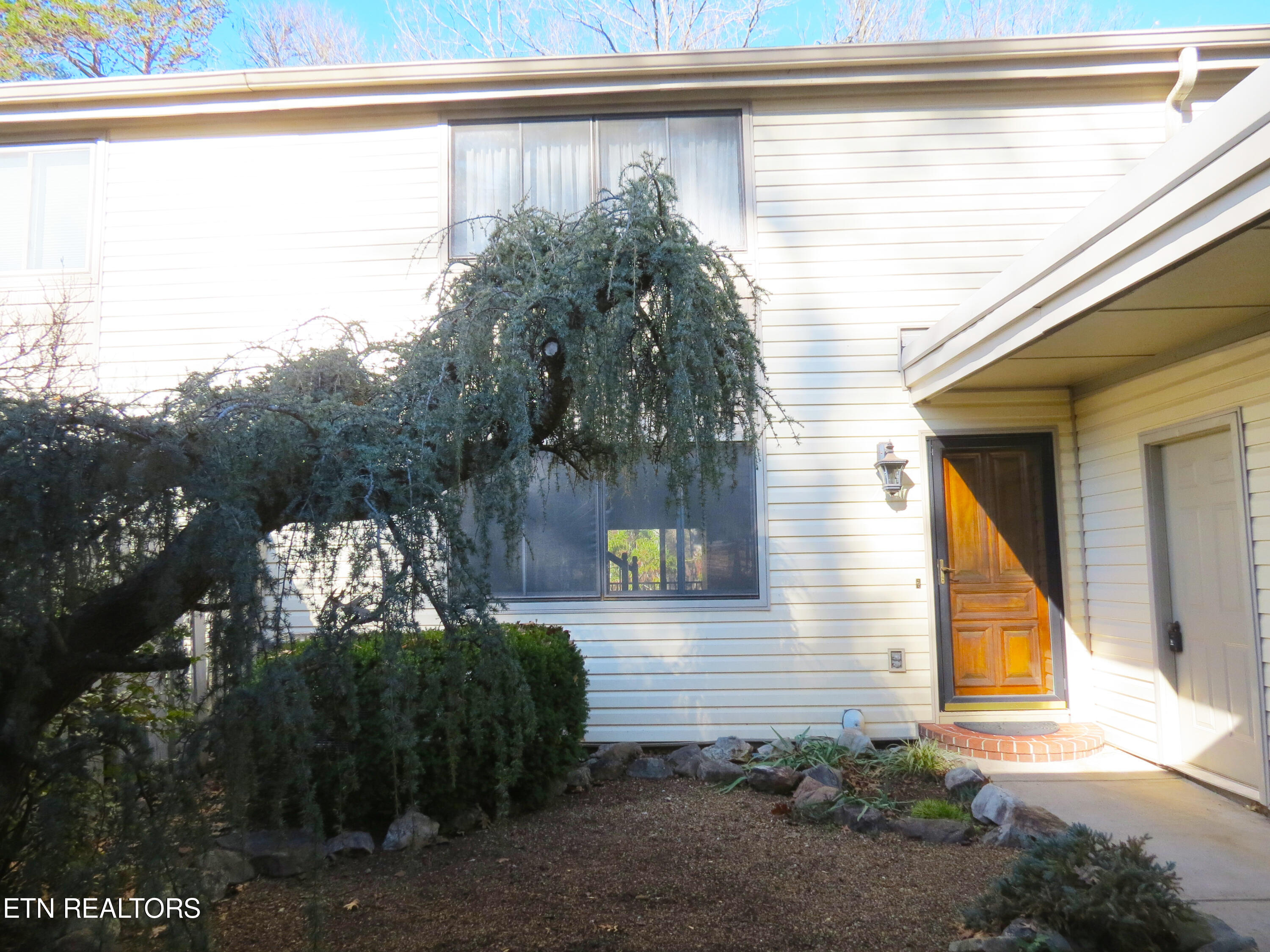 34 Brookside Drive Oak Ridge, TN 37830 - Photo 1 of 47 bs55