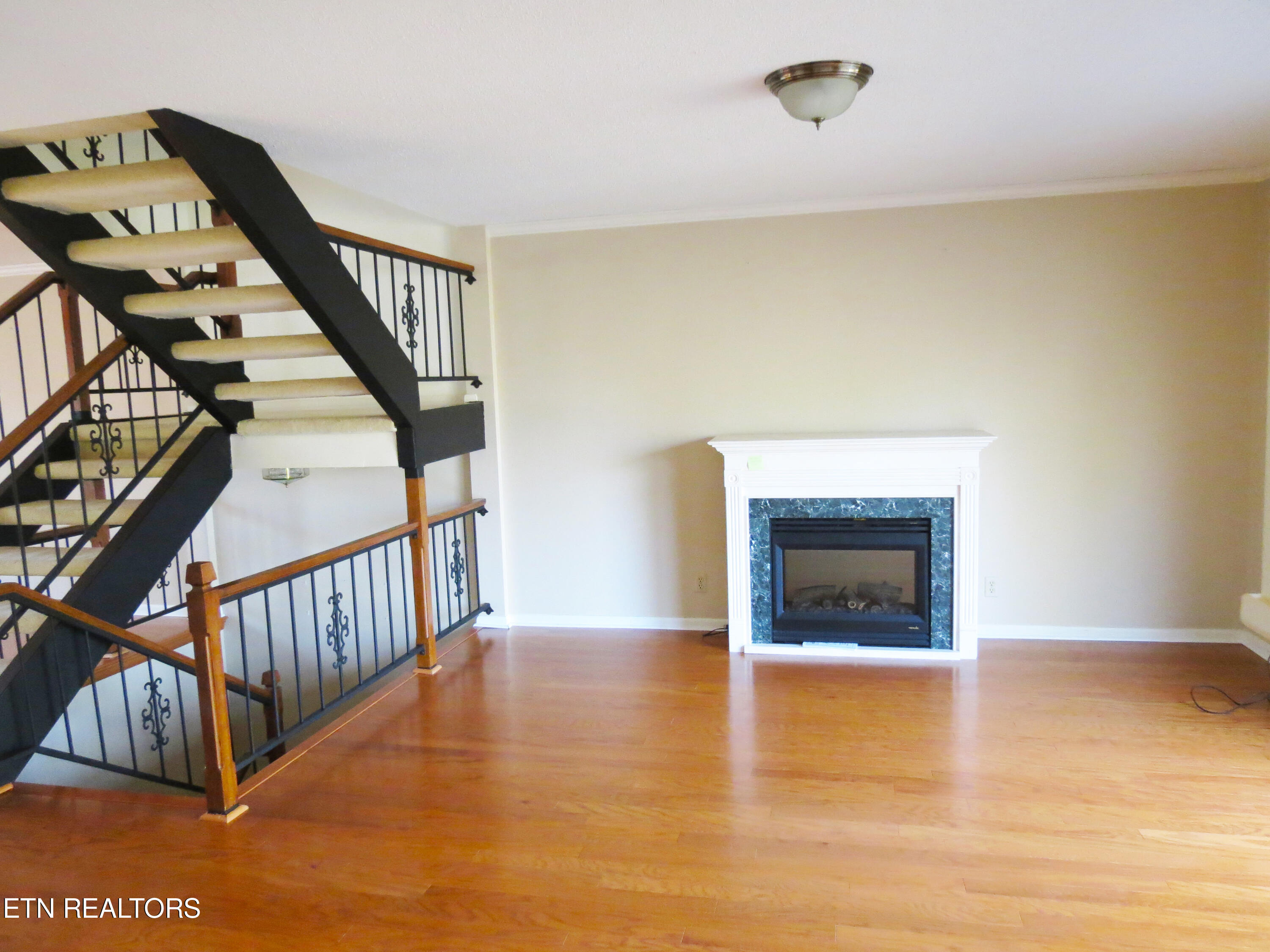 34 Brookside Drive Oak Ridge, TN 37830 - Photo 14 of 47 bs37