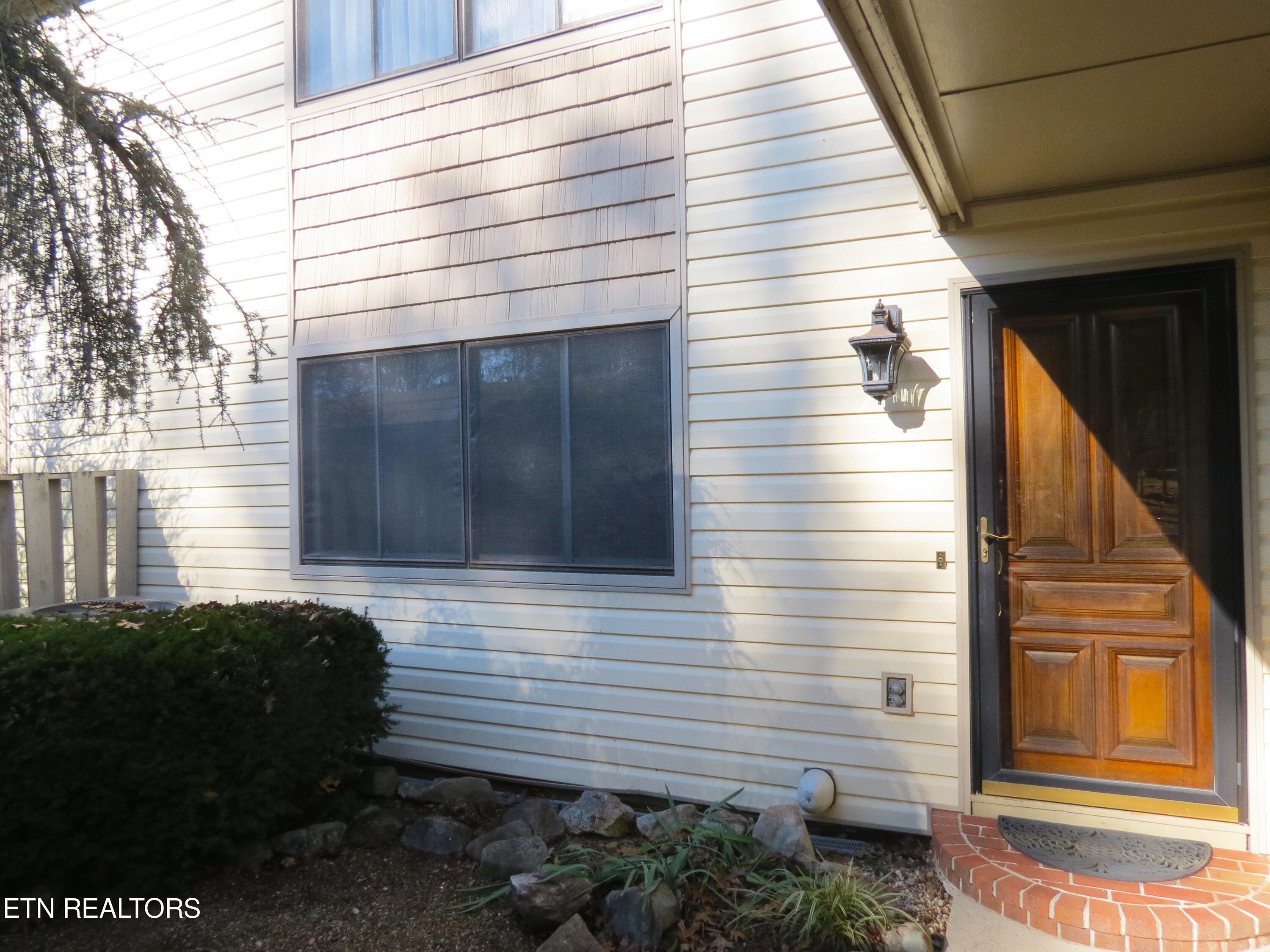 34 Brookside Drive Oak Ridge, TN 37830 - Photo 4 of 47 bs52