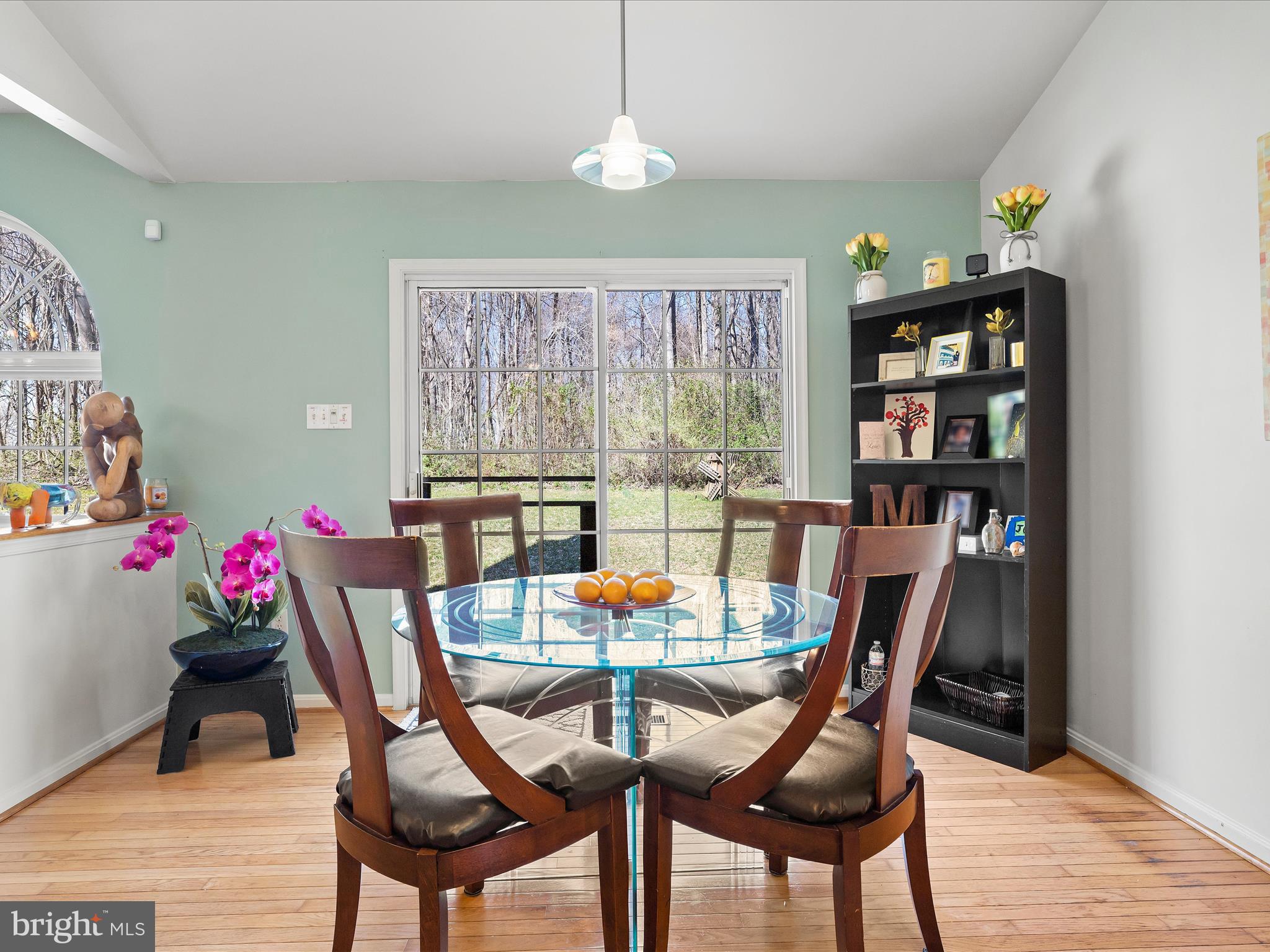 9317 Old Court Road Baltimore, MD 21244 - Photo 14 of 36 Breakfast Area