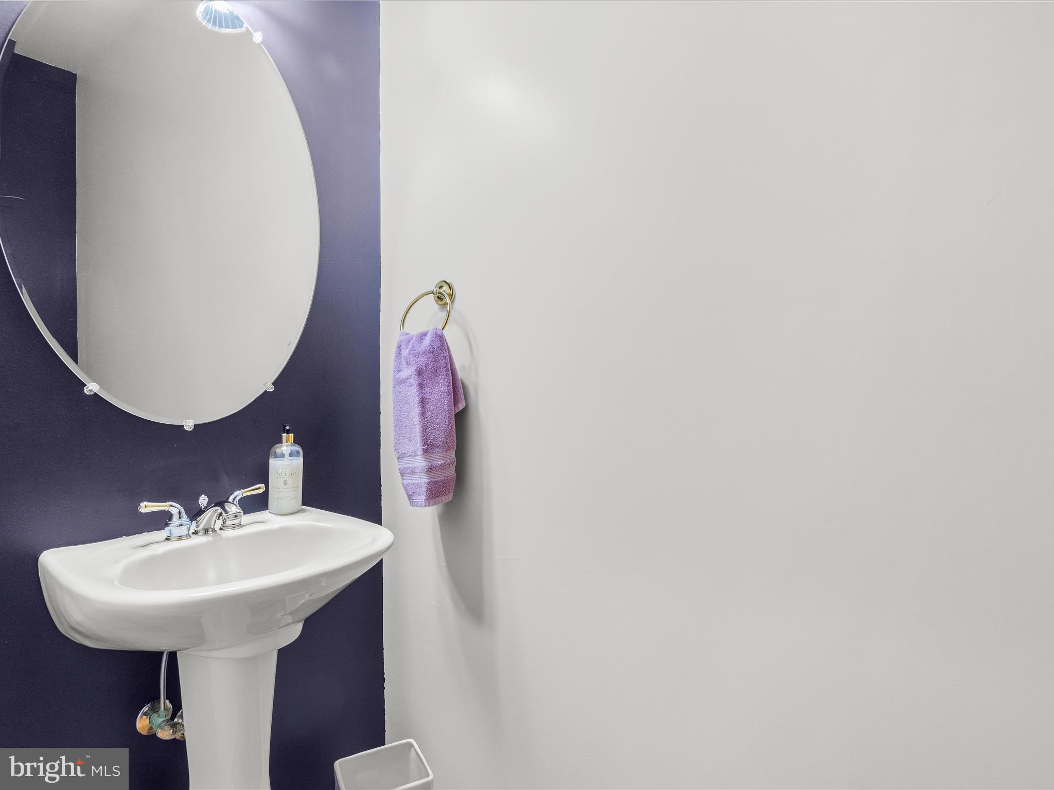 9317 Old Court Road Baltimore, MD 21244 - Photo 15 of 36 Powder Room