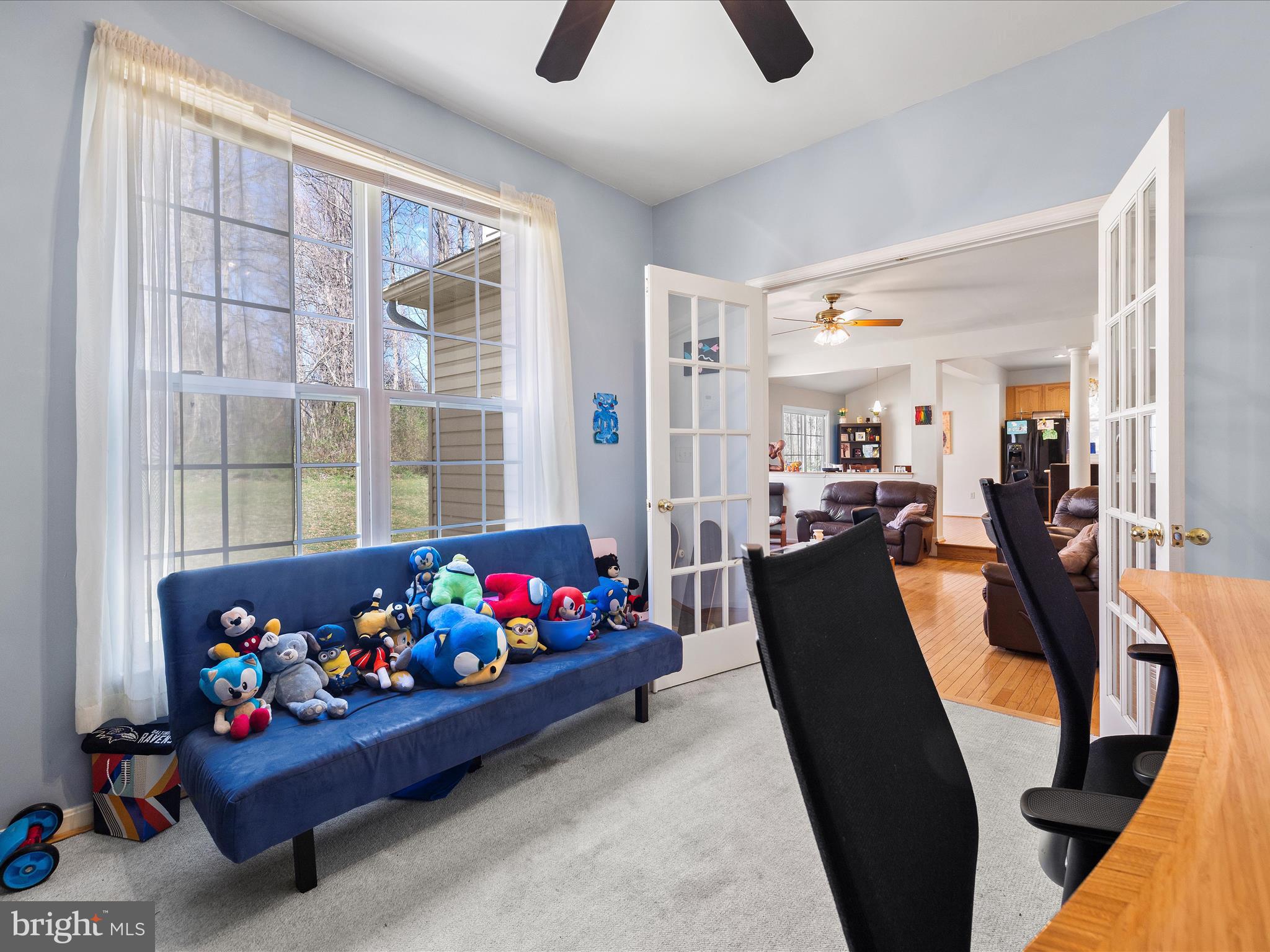 9317 Old Court Road Baltimore, MD 21244 - Photo 10 of 36 Den/Office